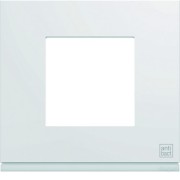 Plaque gallery plastique injecté 1 poste pure antibacterien - HAGER WXP9902 