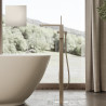 Mélangeur bain/douche avec colonnette d'alimentation par le sol et douchette flat one nickel satiné GILLO - BOSSINI Z00761030
