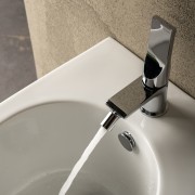 Mitigeur monocommande pour bidet chromé Apice - Bossini E89601030