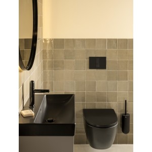 Ona cuvette au sol compacte sans bride adossée au mur 600mm noir mat - ROCA A342688080 