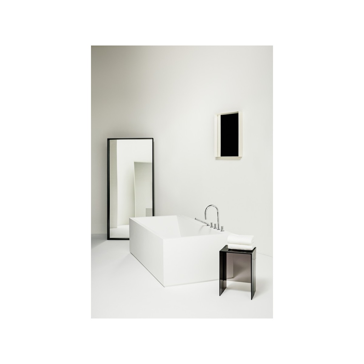 Kartell baign. ilot 170x86 tp avec led - LAUFEN H2233320006161 