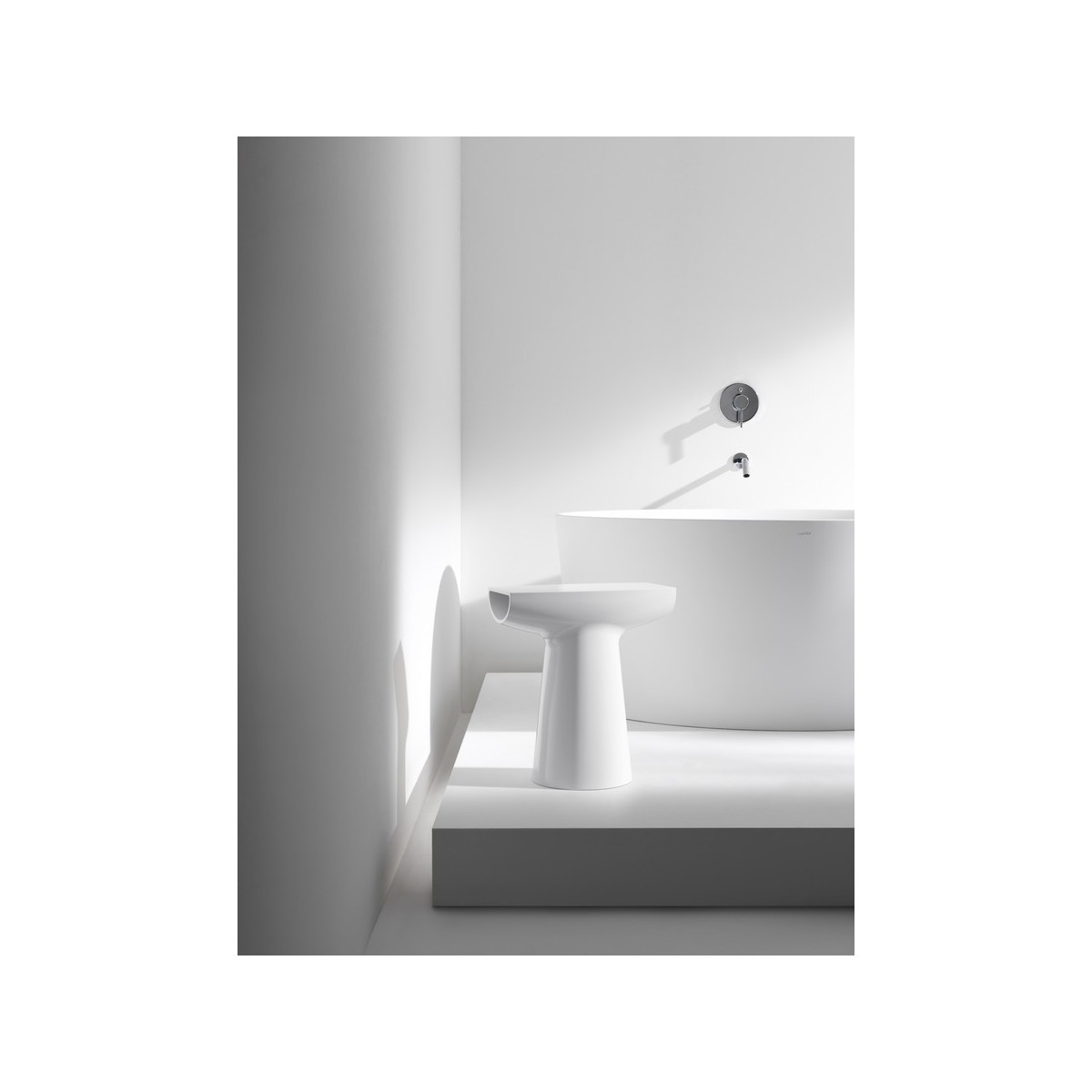 Home collection sculpture 'baboon' en céramique 380x220x420 mm noir mat - LAUFEN H8702617160001 