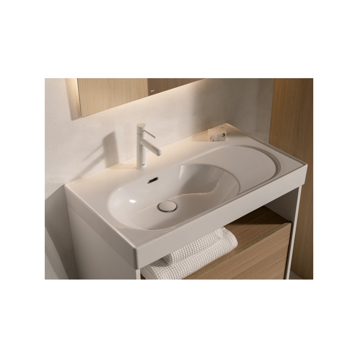 Meridian lavabo mural asymétrique gauche en fineceramic® blanc brillant 800x460m - ROCA A327743000 