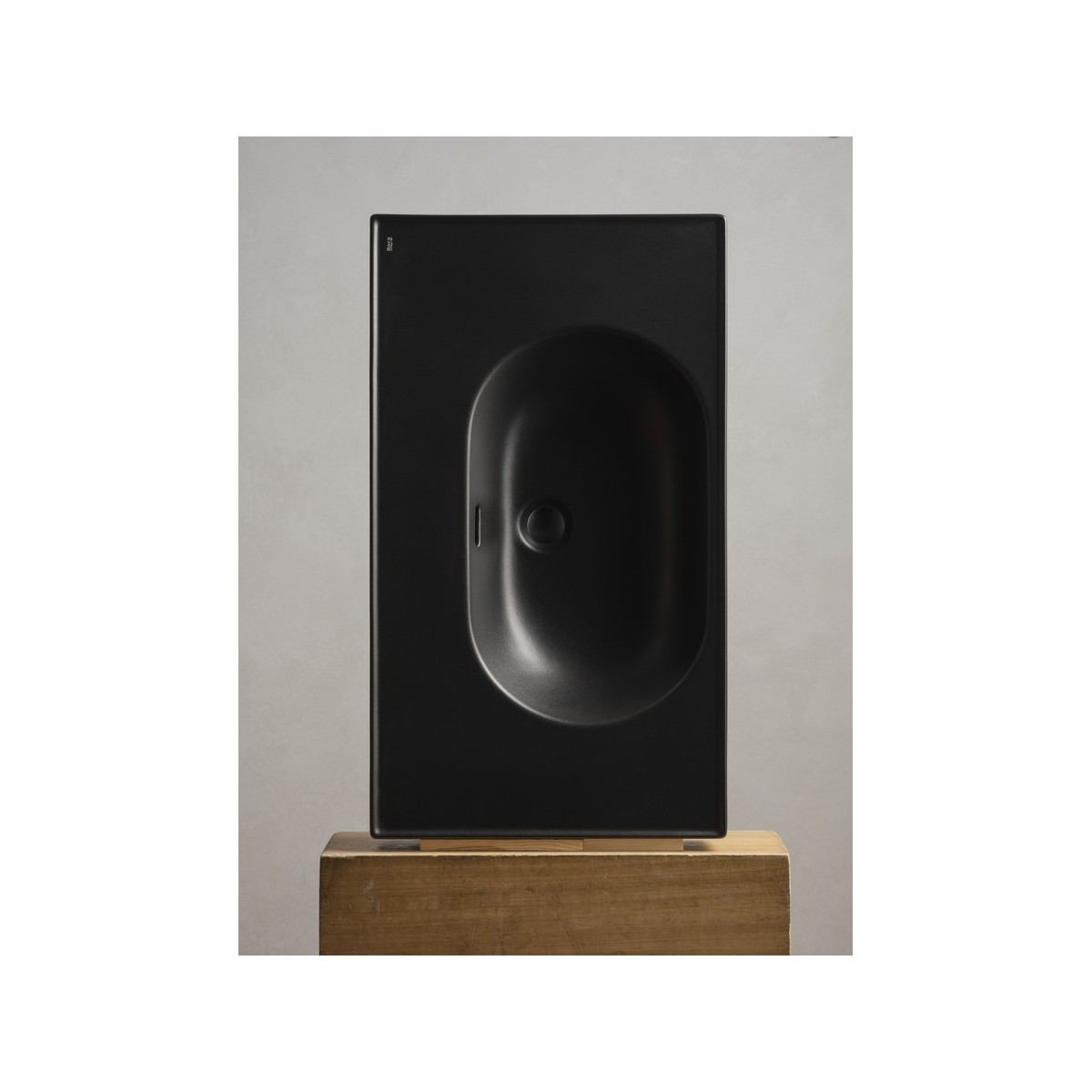 Meridian lavabo mural asymétrique droite en fineceramic® noir mat 800x460mm - ROCA A327744080 