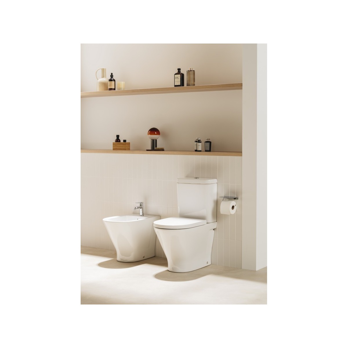 Hotels Round porte-papier rouleau avec couvercle Titanium Black - ROCA A817581CN0 