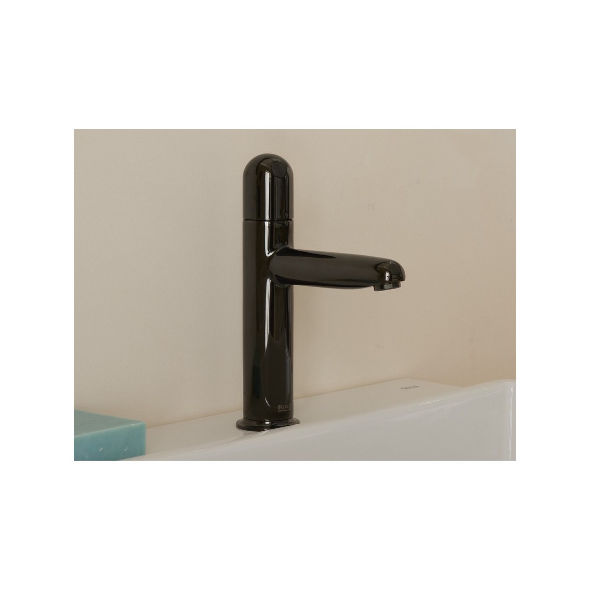 Nu mitigeur lavabo "s" corps lisse poignée dôme titanium black - ROCA A5A3Y3FCN0 