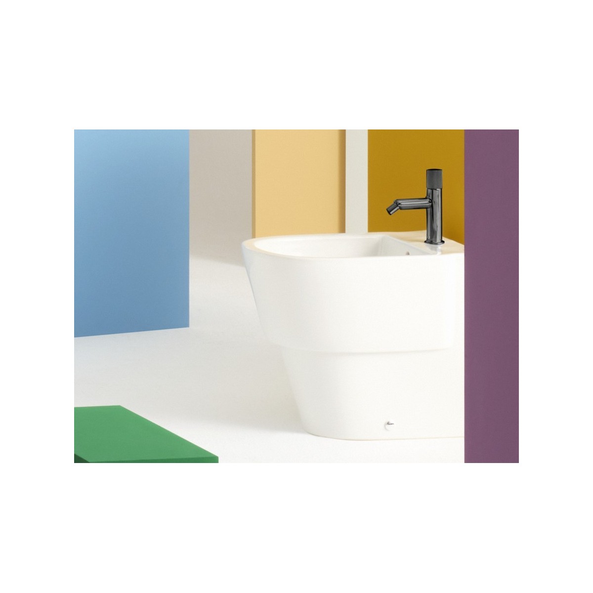 Tura bidet au sol blanc brillant - ROCA A357697000 