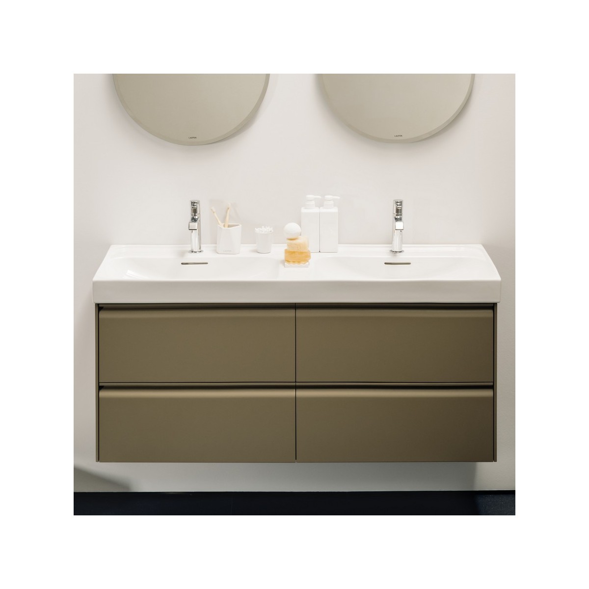 Meda lavabo double mural ou à poser sur meuble noir mat 1300x460x80 mm - LAUFEN H8141127161121 