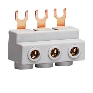 Borne raccord Disj.mot.3P 10mm - CONNEXION  HAGER KF30M