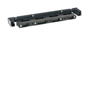 Support barre 4P 160-250-630A - KITS D'EQUIPEMENTS  HAGER UC820