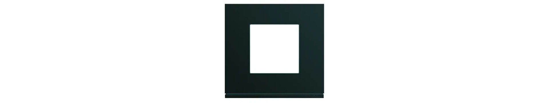 Plaques de finition pour prises et interrupteurs